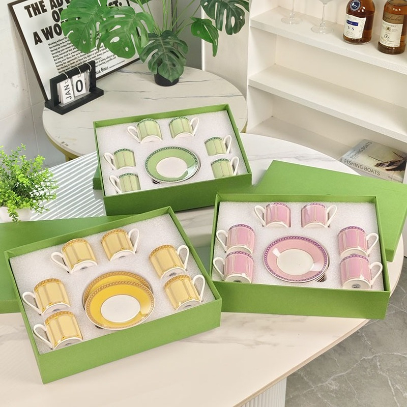 Espresso Cup Saucer - ถ้วยและจานรองเอสเพรสโซ่ แบบเรียบง่ายสำหรับใช้ในครัวเรือน ทำจากโบนไชน่า พร้อมกล่องของขวัญ