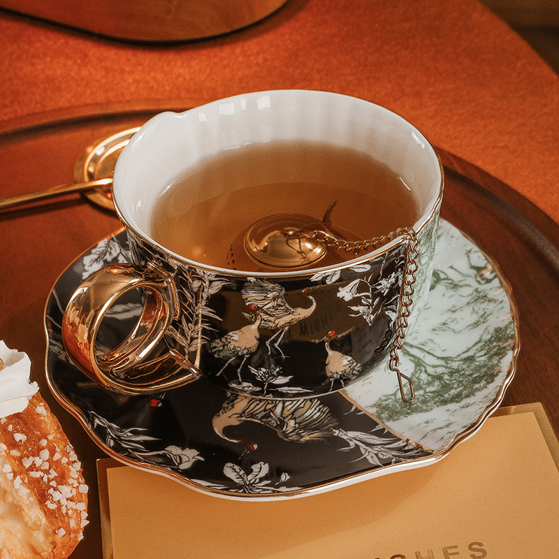 ยุโรปTürkiye Bone Chinaชุดถ้วย - T And Tea Coffee บทวิจารณ์และราคา